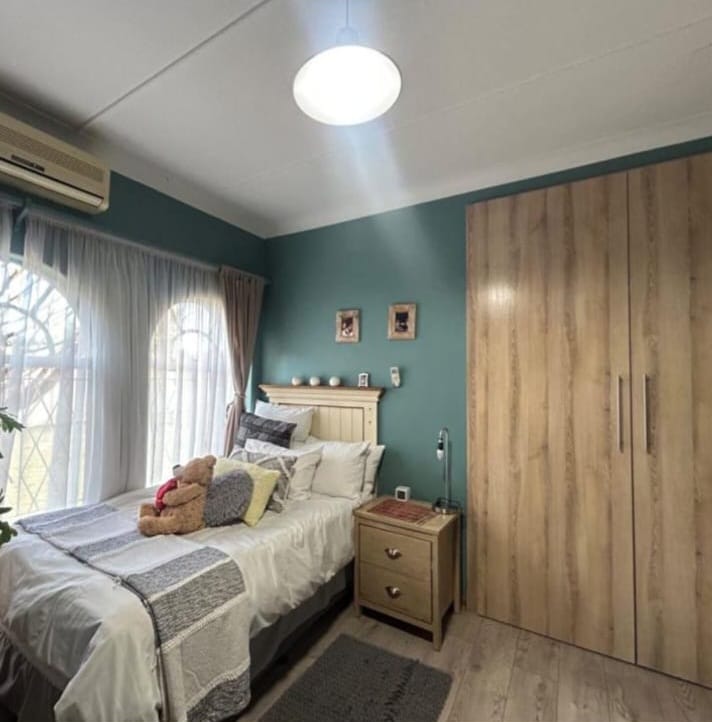 4 Bedroom Property for Sale in Hillcrest Northern Cape